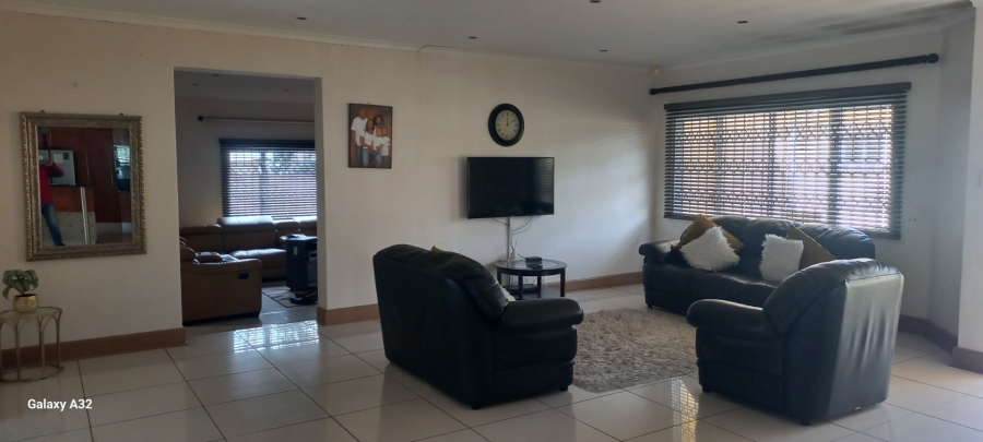 3 Bedroom Property for Sale in Beacon Bay Eastern Cape